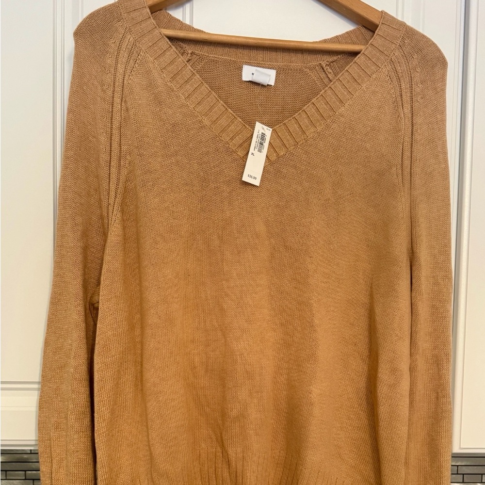 Old Navy v neck sweater